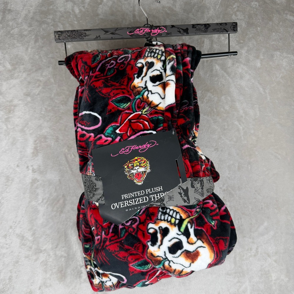 Ed Hardy Printed Plush Oversized Throw Blanket Red Black Skull Rose Tattoo Art